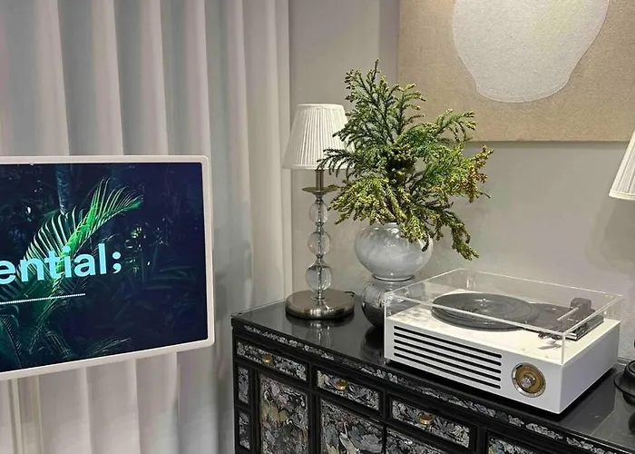 Secret , Korean Traditional And Morden Mix Design Villa *