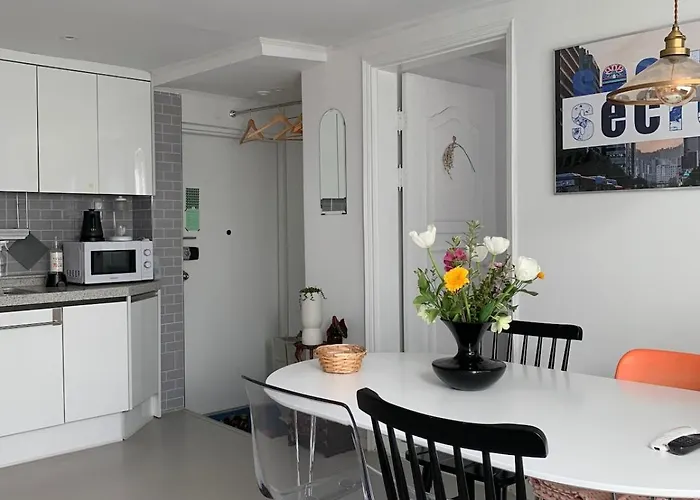 Secret , Korean Traditional And Morden Mix Design