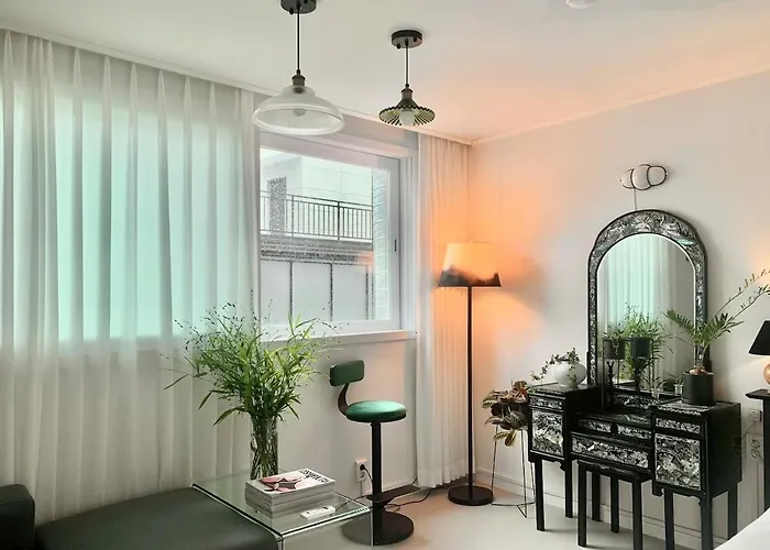 Secret , Korean Traditional And Morden Mix Design *